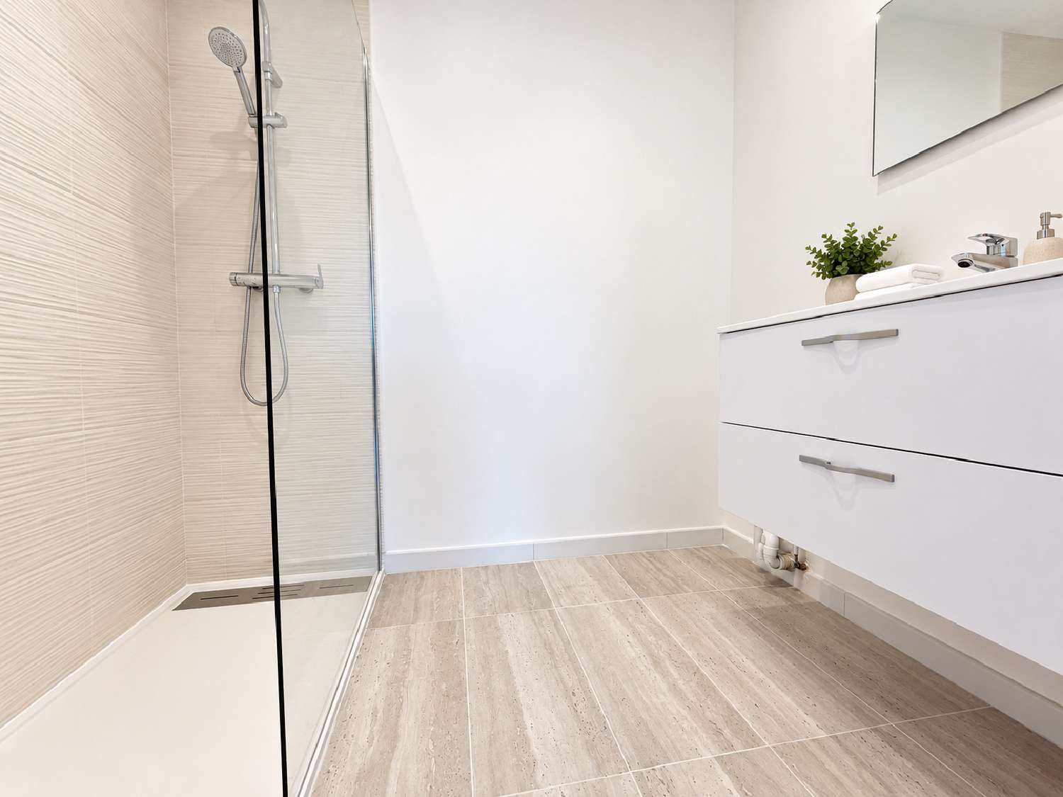 for sale apartment Cannes Alpes-Maritimes 7