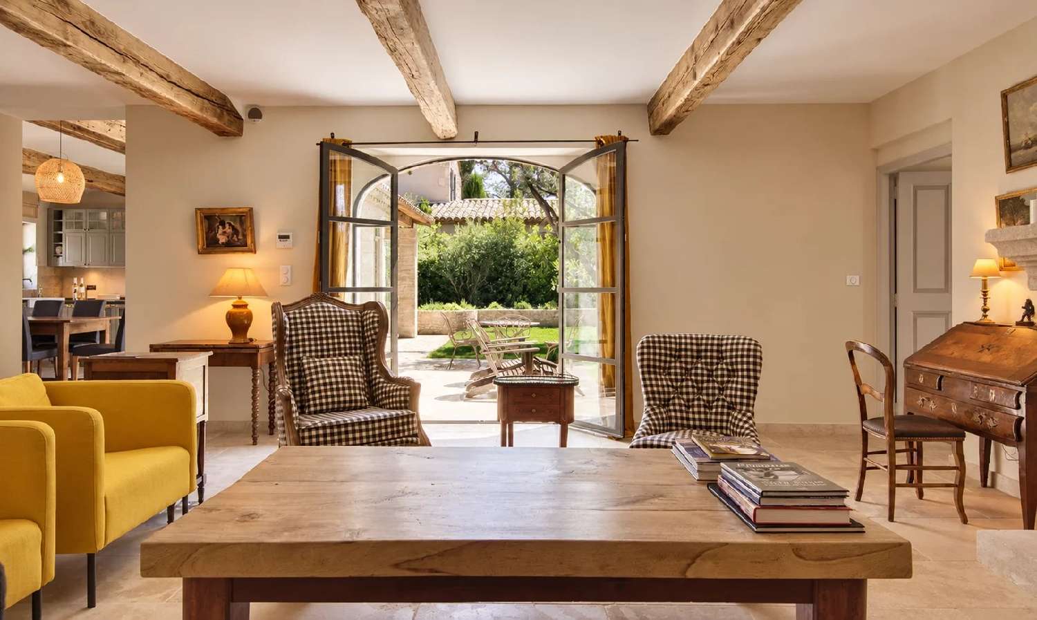  à vendre appartement Eygalières Bouches-du-Rhône 6