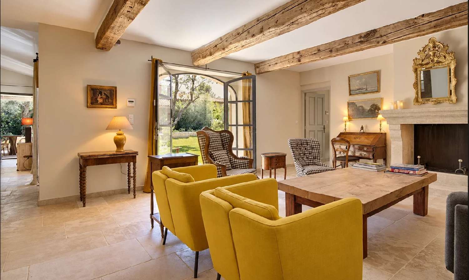  à vendre appartement Eygalières Bouches-du-Rhône 7