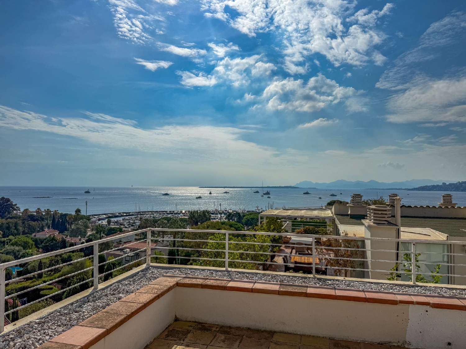  for sale apartment Juan-les-Pins Alpes-Maritimes 1