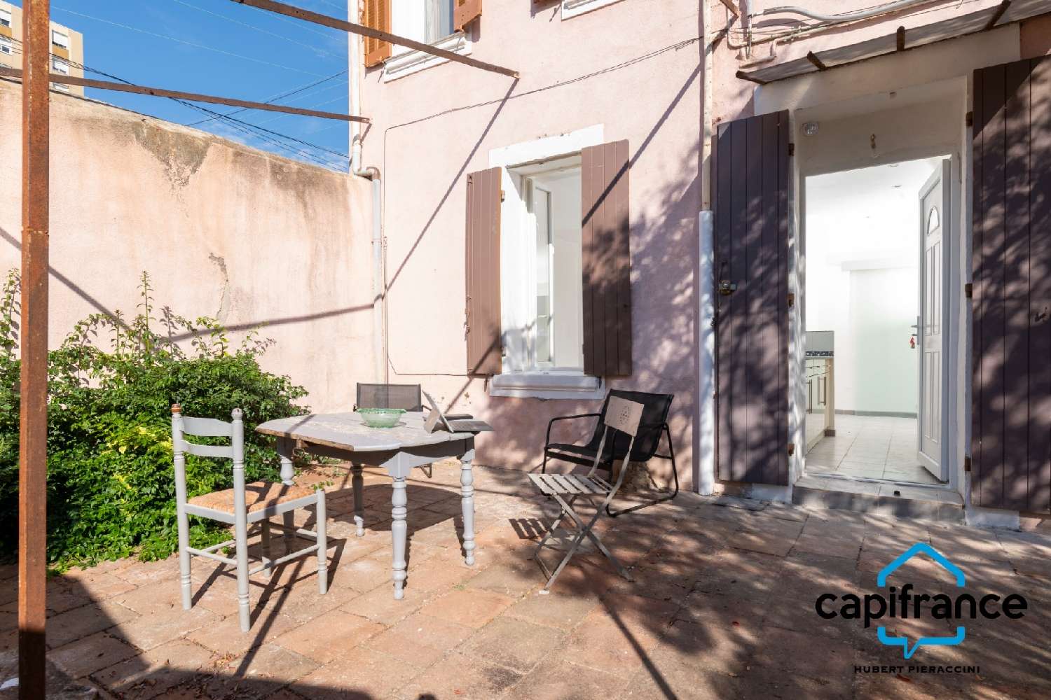  à vendre appartement Le Revest-les-Eaux Var 1
