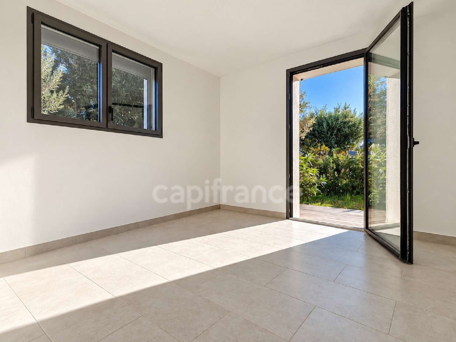 for sale apartment Les Issambres Var 5