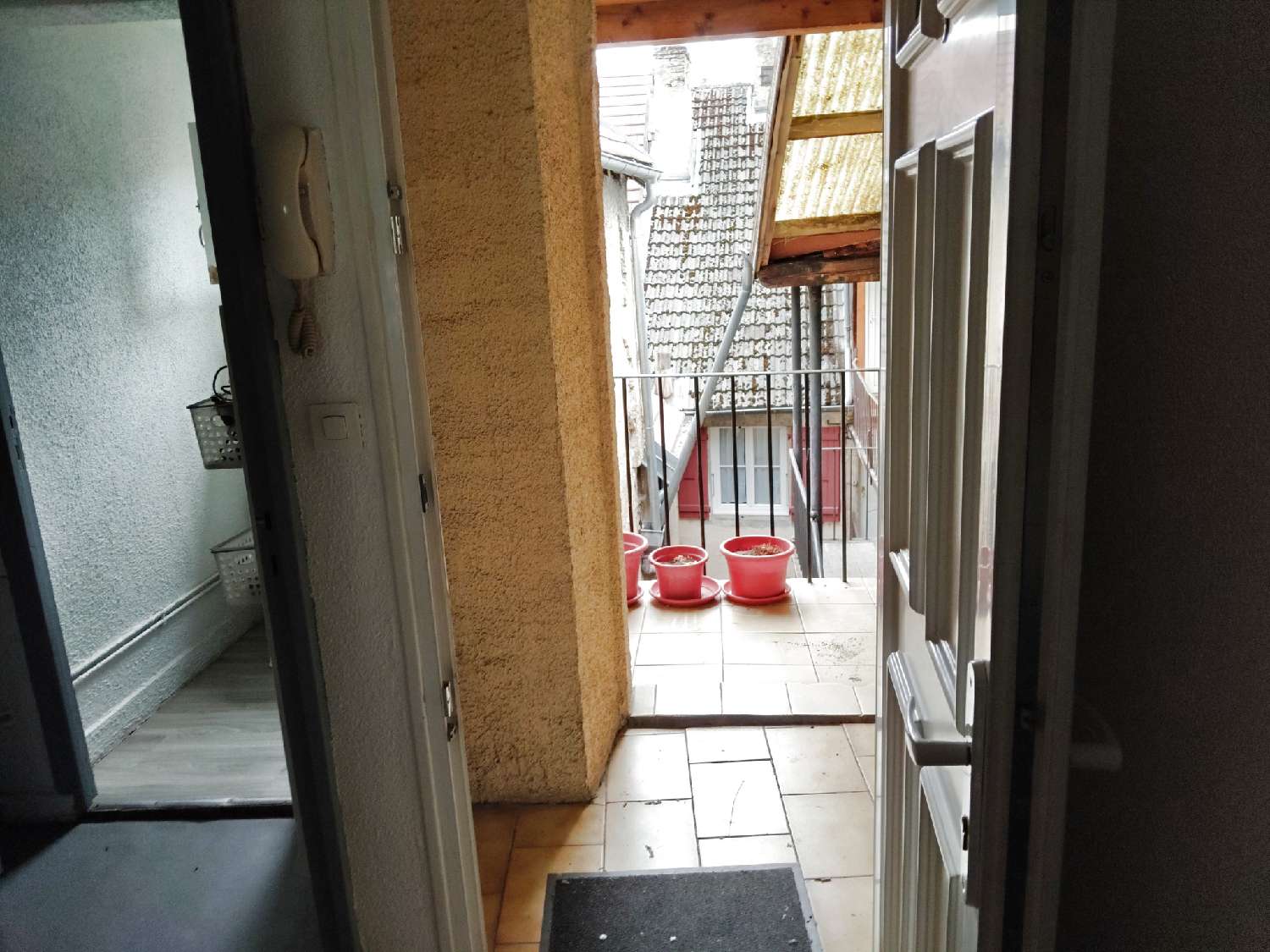 for sale apartment Lons-le-Saunier Jura 3