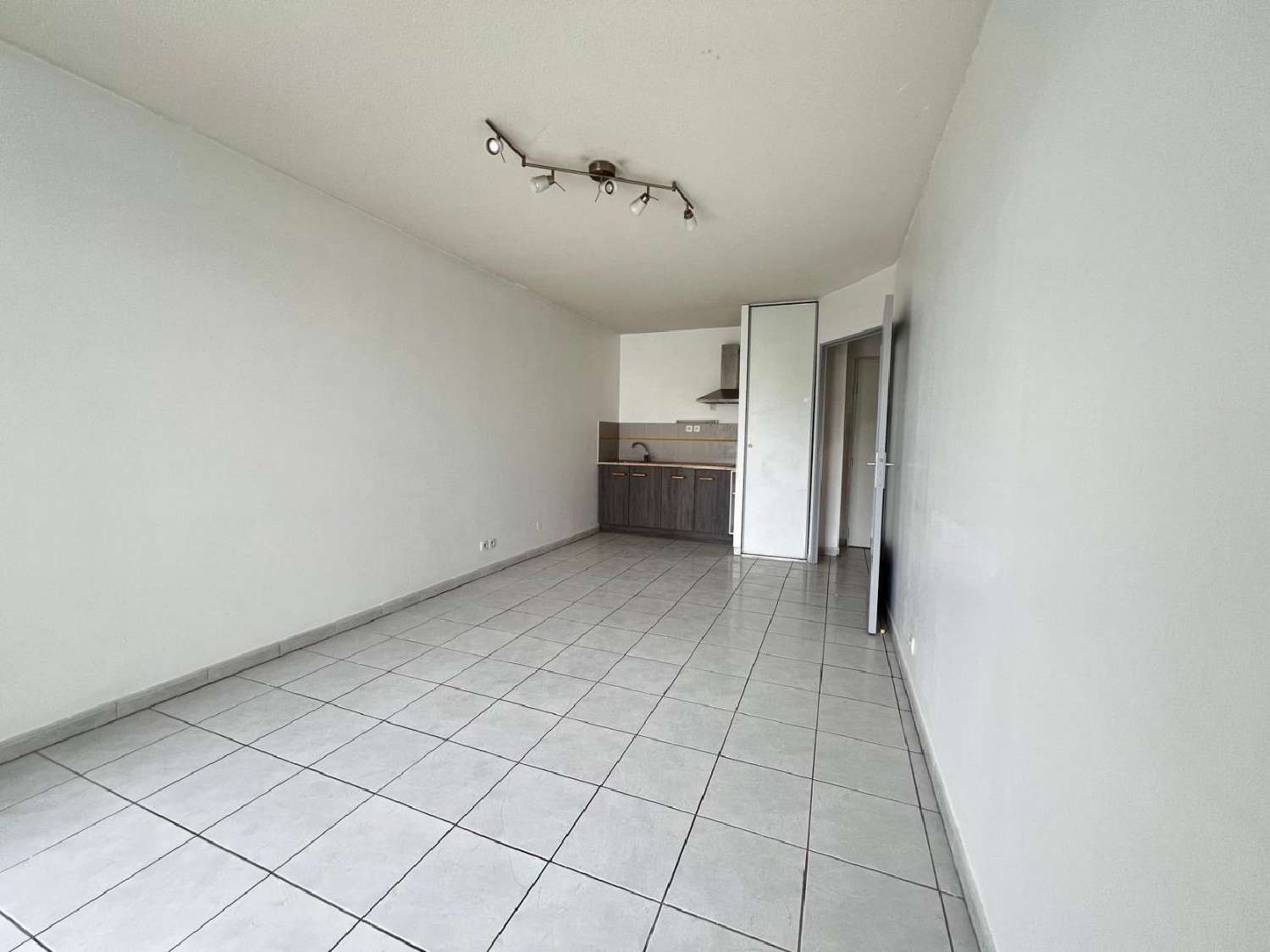 for sale apartment Marseille 5e Arrondissement Bouches-du-Rhône 5
