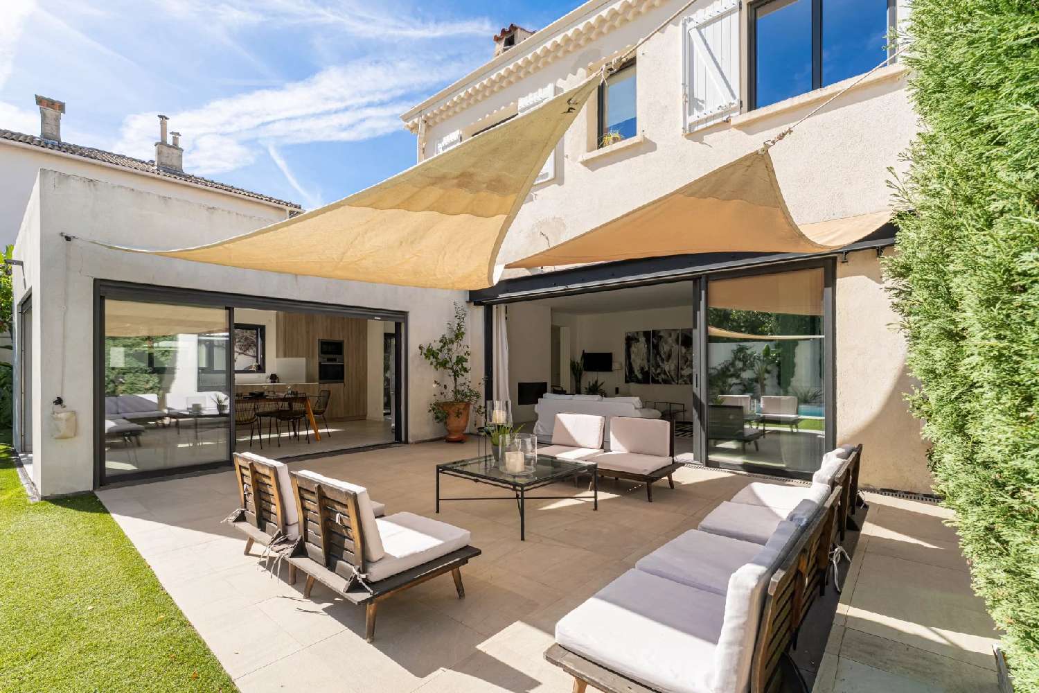 for sale apartment Marseille Bouches-du-Rhône 2