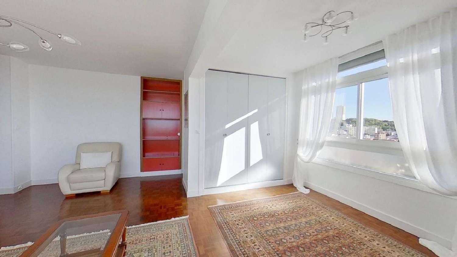 for sale apartment Montreuil Seine-Saint-Denis 5