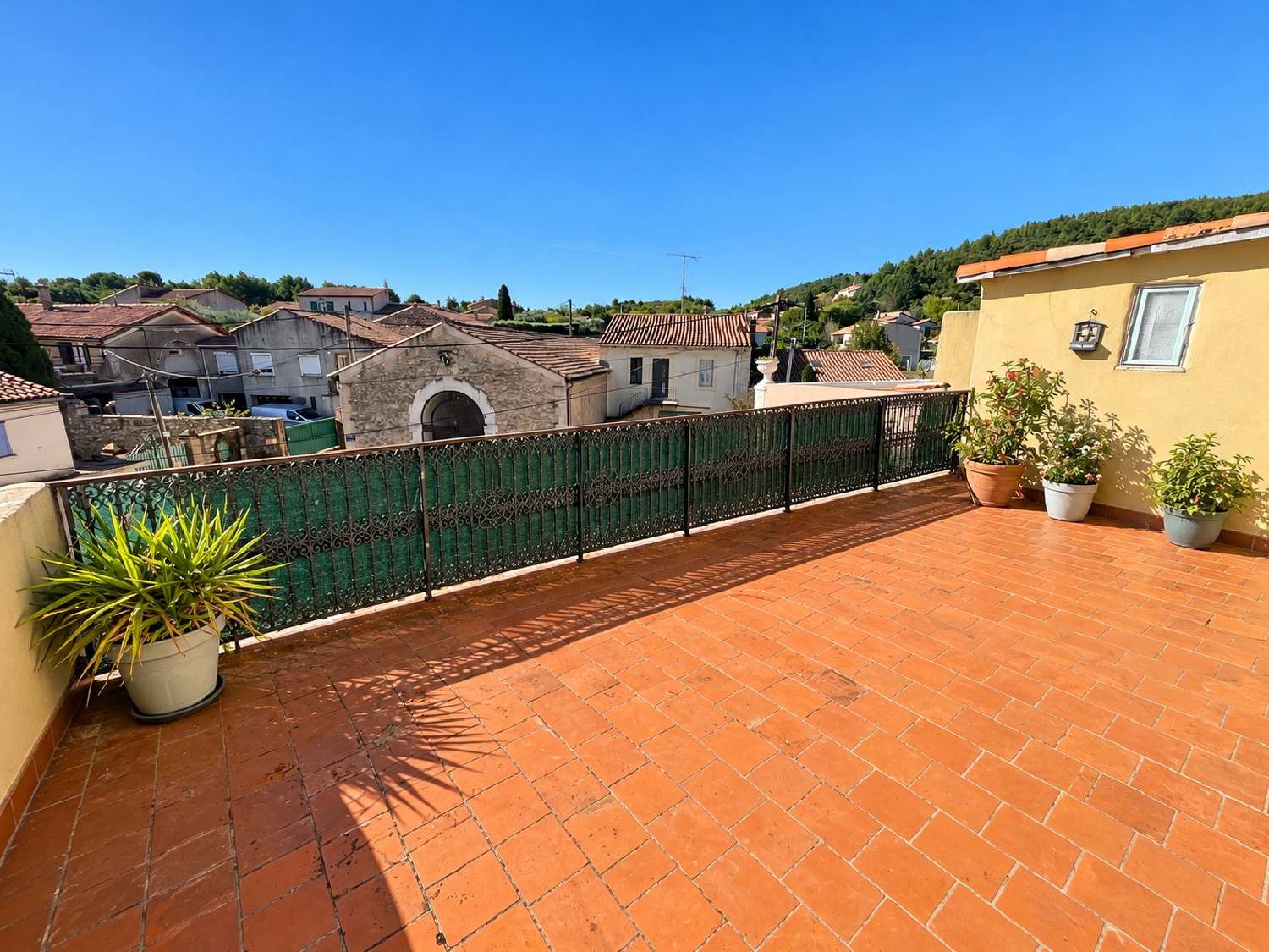 for sale apartment Nébian Hérault 3