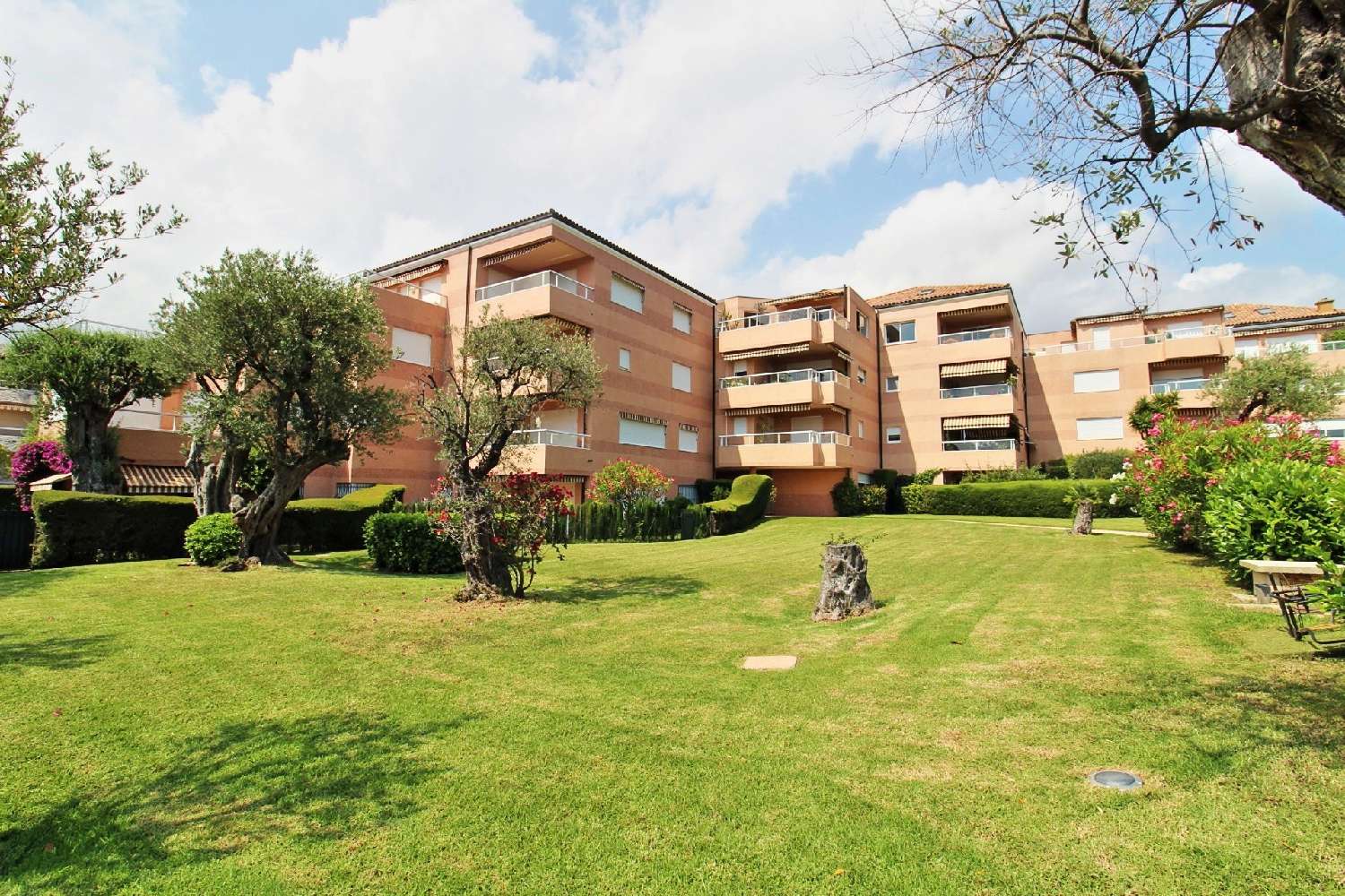  à vendre appartement Roquebrune-Cap-Martin Alpes-Maritimes 1