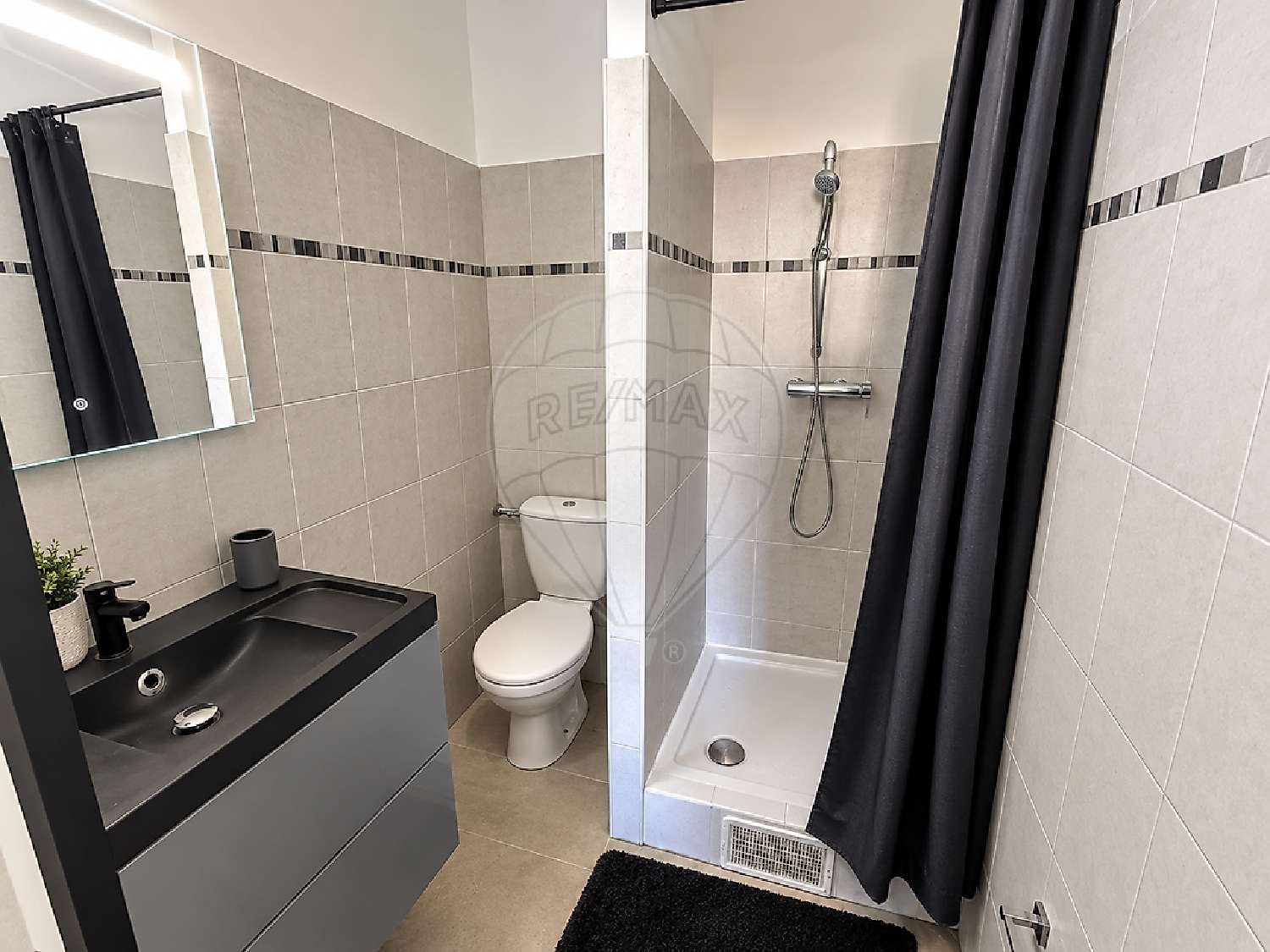  kaufen Wohnung/ Apartment Saint-Césaire Gard 6