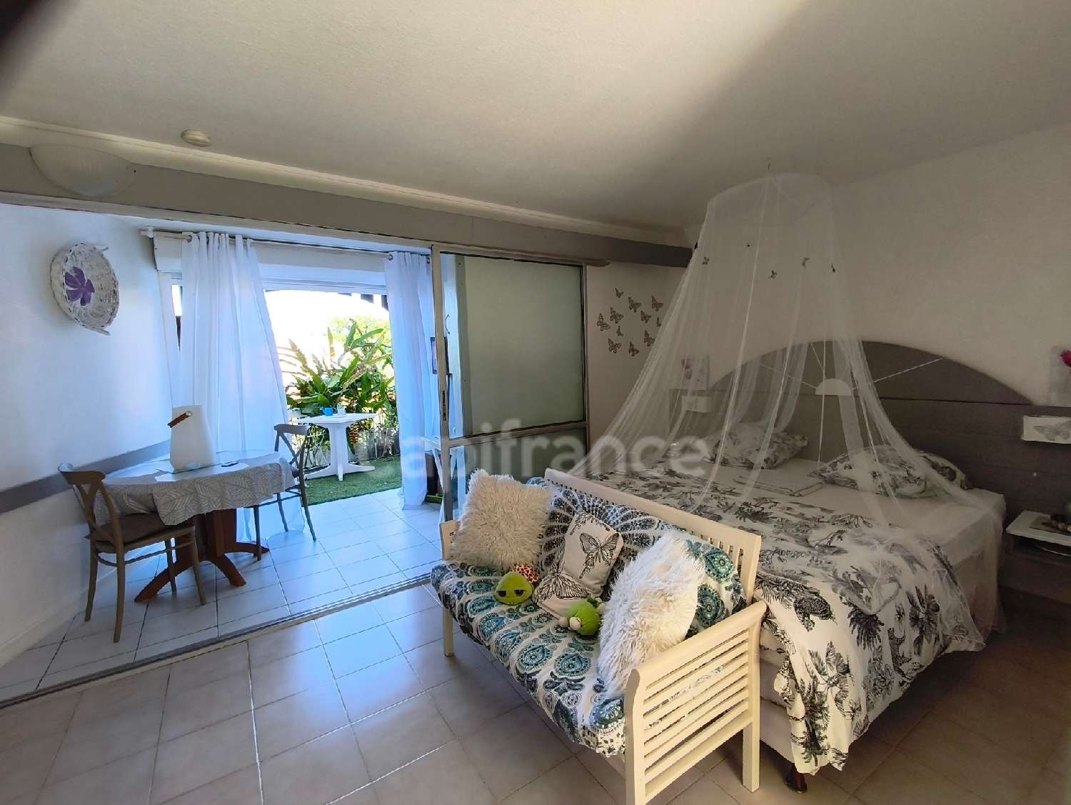  for sale apartment Sainte-Anne Martinique 4