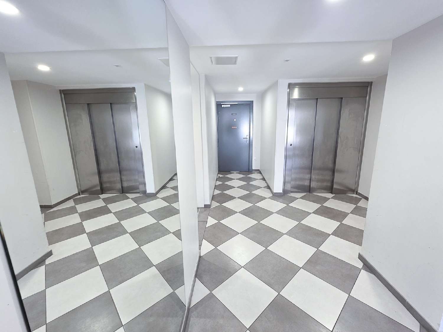 for sale apartment Salon-de-Provence Bouches-du-Rhône 4