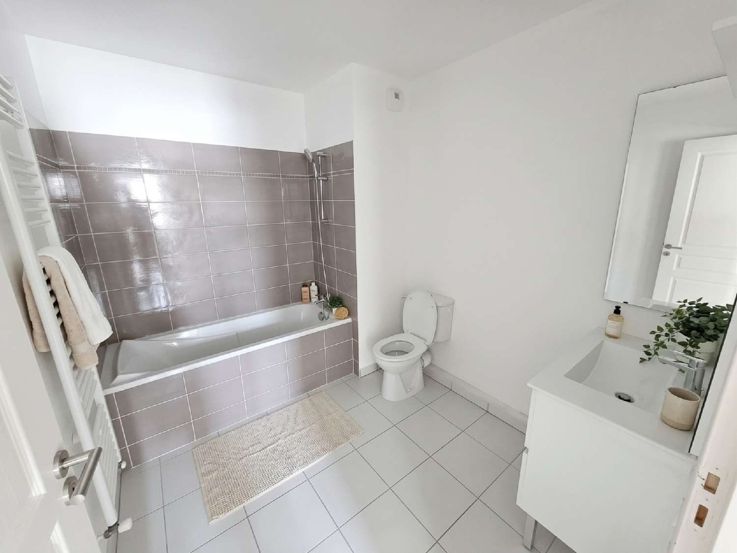 for sale apartment Salon-de-Provence Bouches-du-Rhône 7