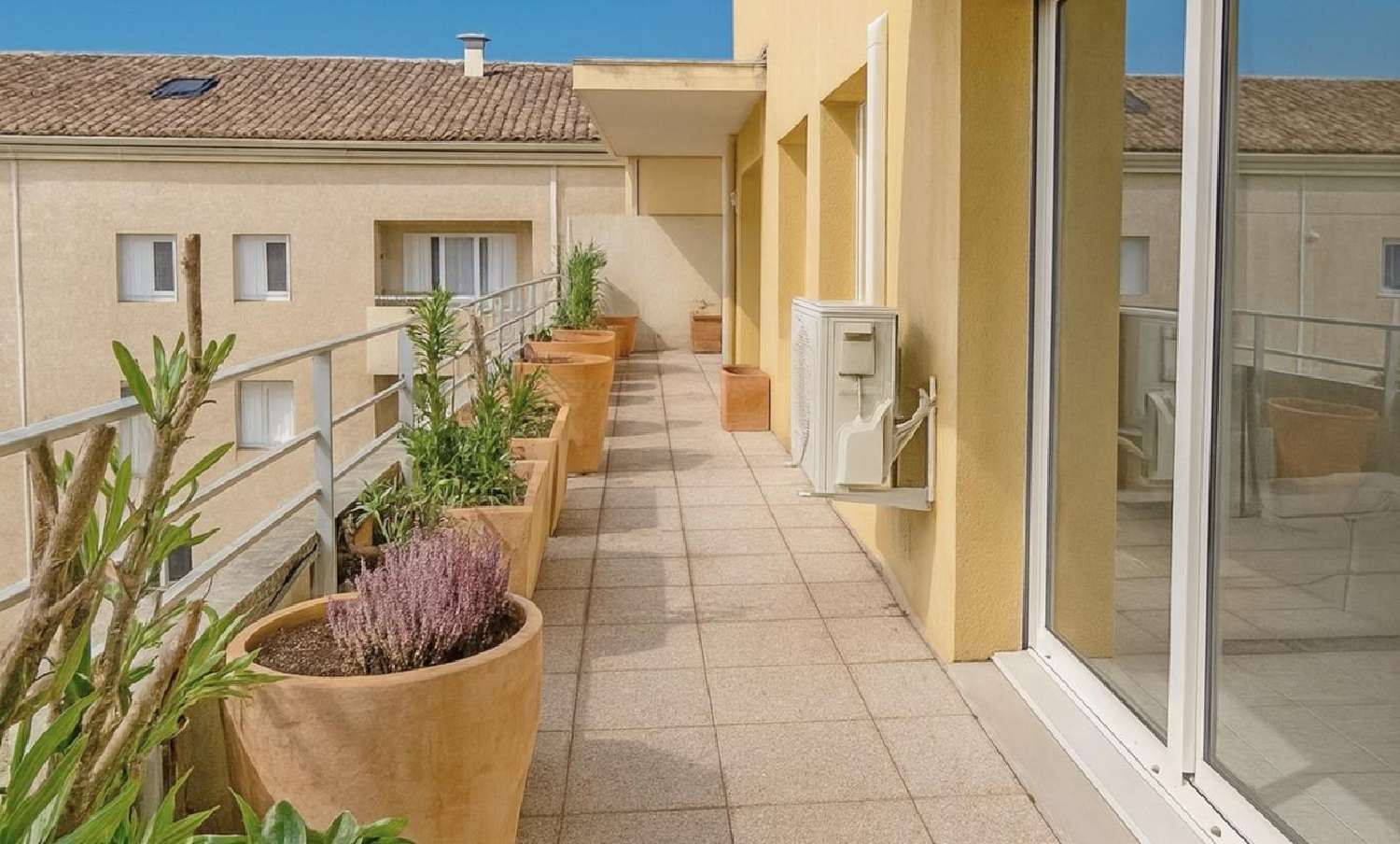  for sale apartment Salon-de-Provence Bouches-du-Rhône 2