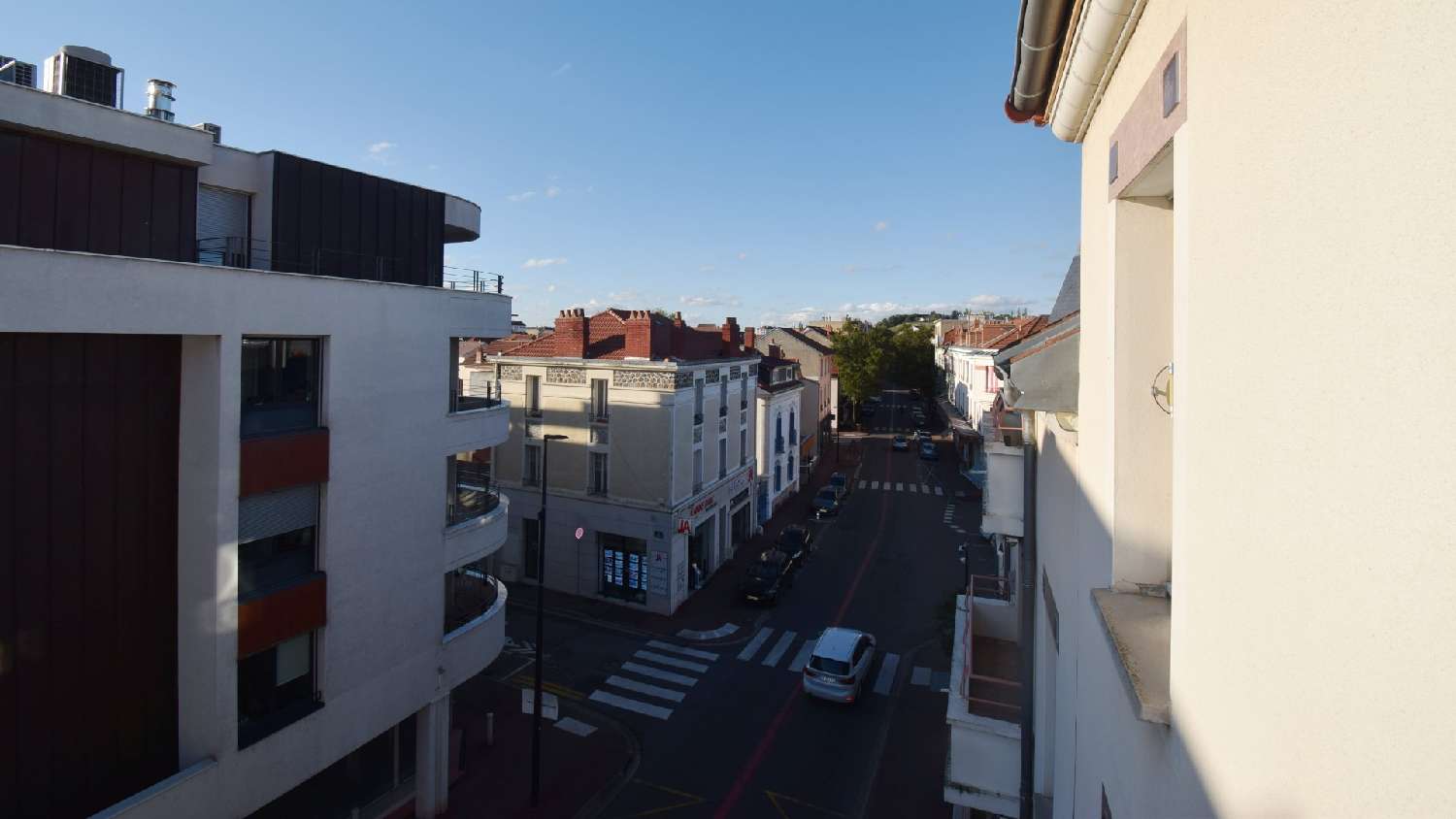  for sale apartment Vichy Allier 7