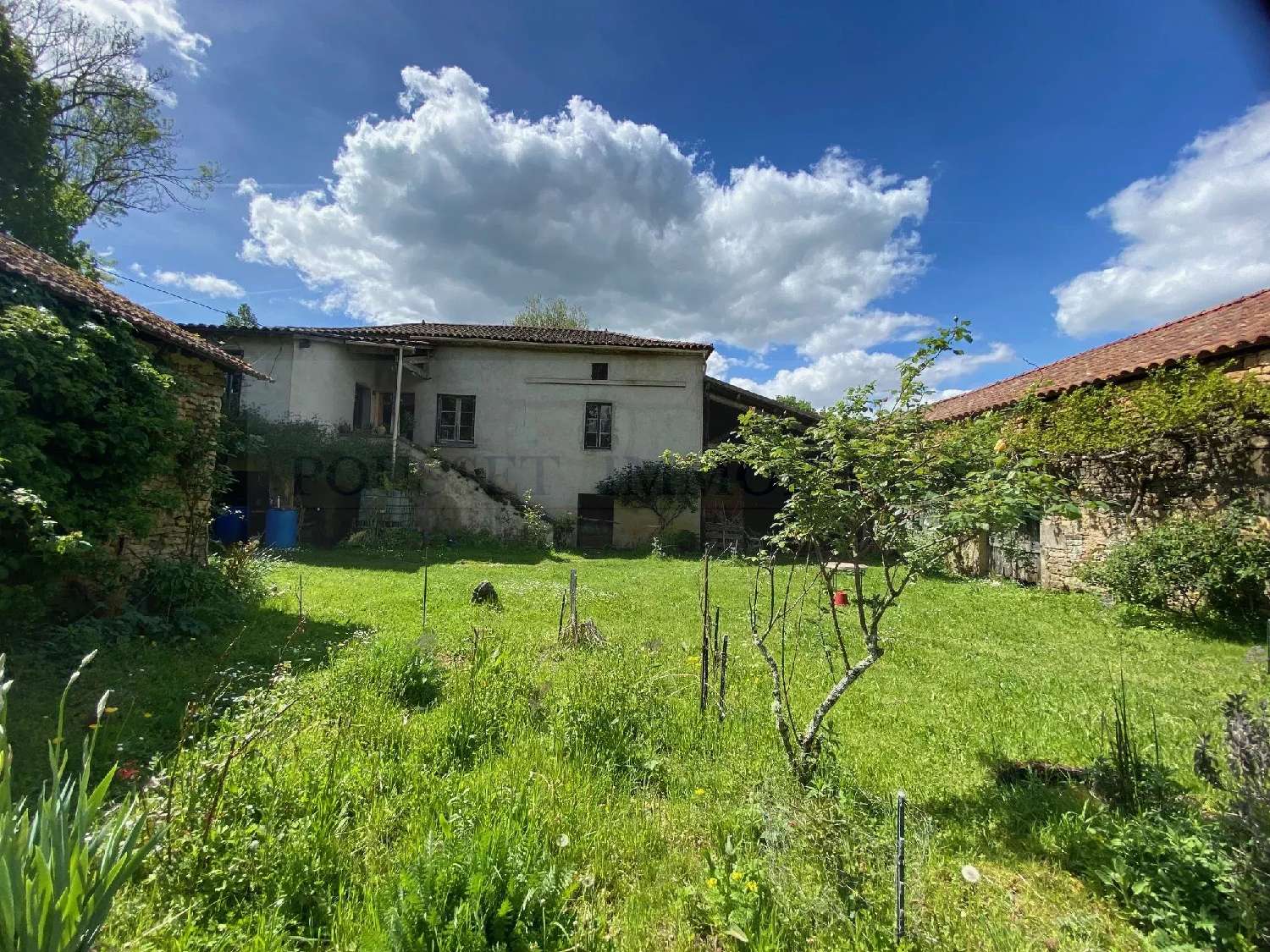  à vendre appartement Villefranche-du-Périgord Dordogne 1