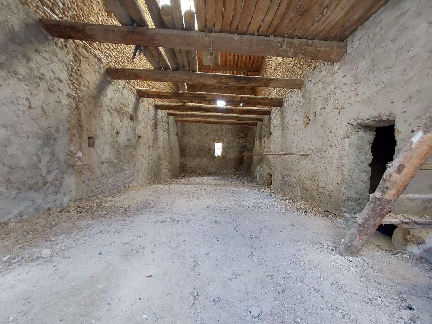  for sale barn Valensole Alpes-de-Haute-Provence 2
