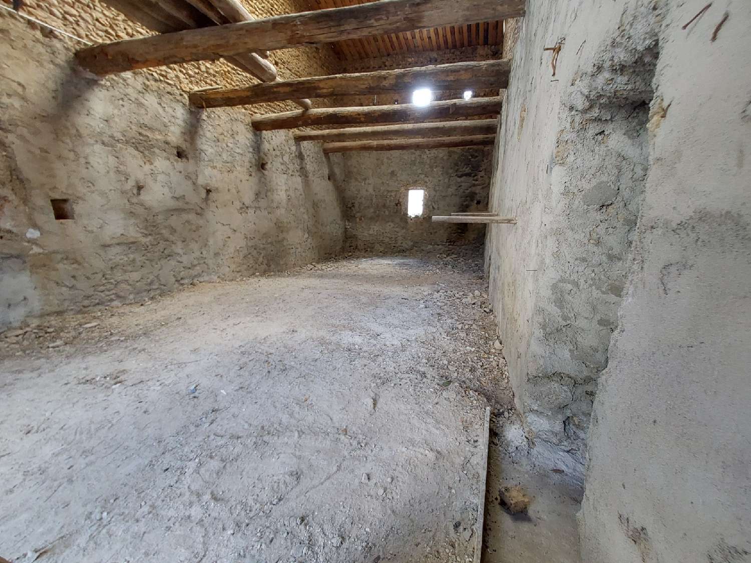  for sale barn Valensole Alpes-de-Haute-Provence 4