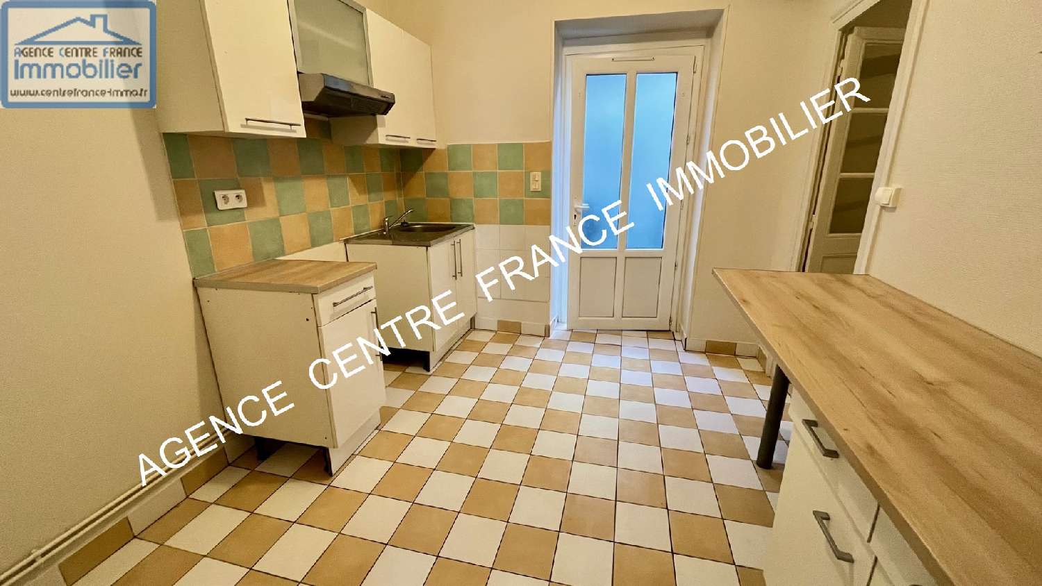 for sale building Bourges Cher 3