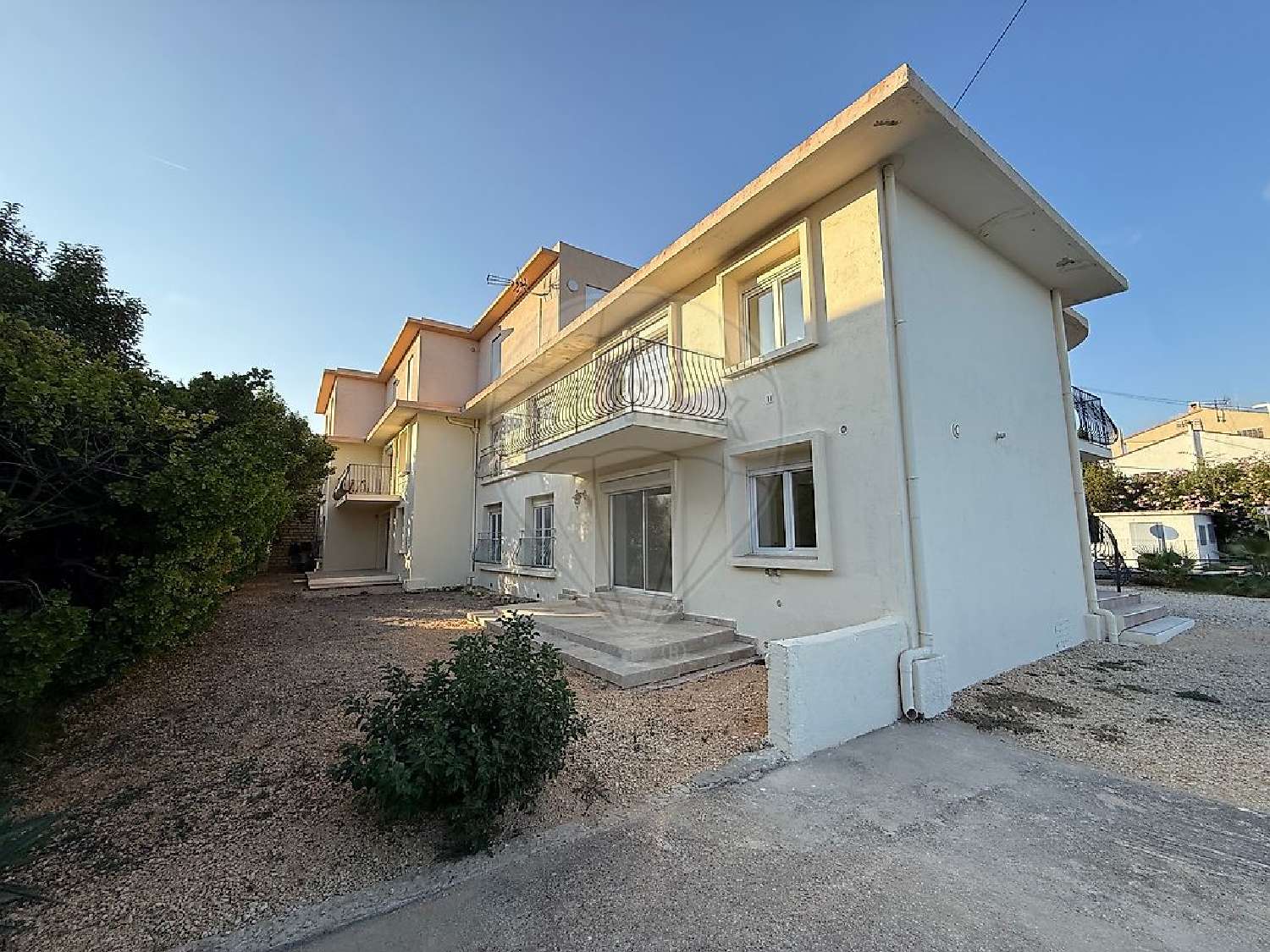 en venta edificio La Seyne-sur-Mer Var 1