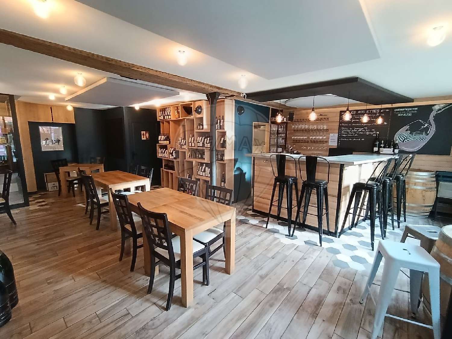  à vendre batiment Nevers Nièvre 2