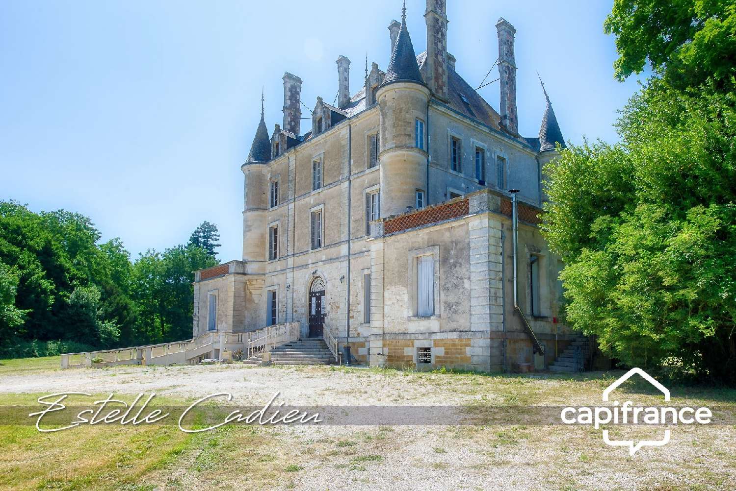 te koop kasteel Chantonnay Vendée 2