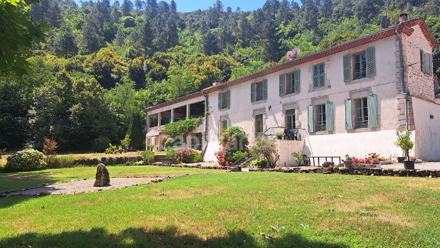  te koop kasteel La Grand'Combe Gard 1