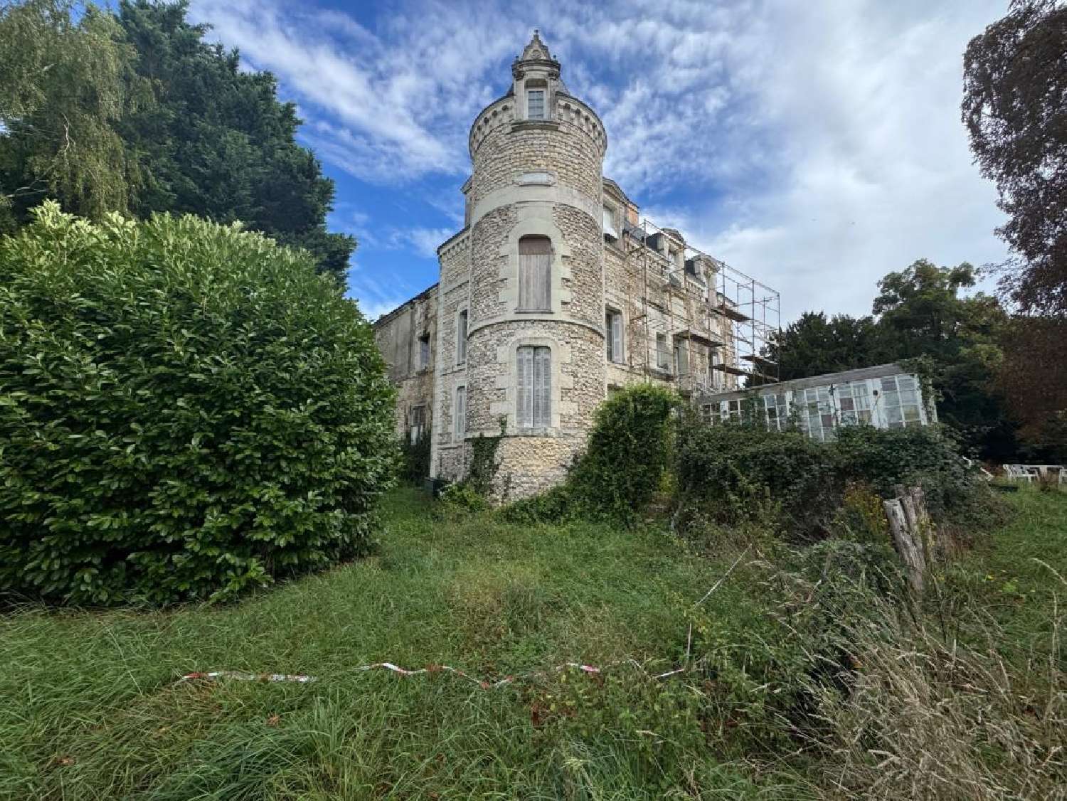 for sale castle Mansigné Sarthe 4