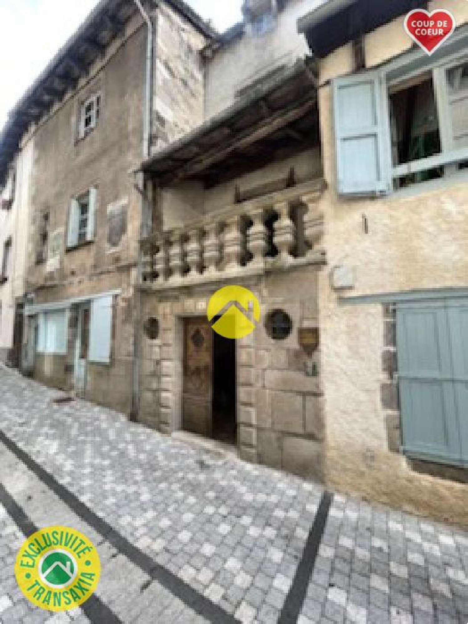 te koop kasteel Mur-de-Barrez Aveyron 2
