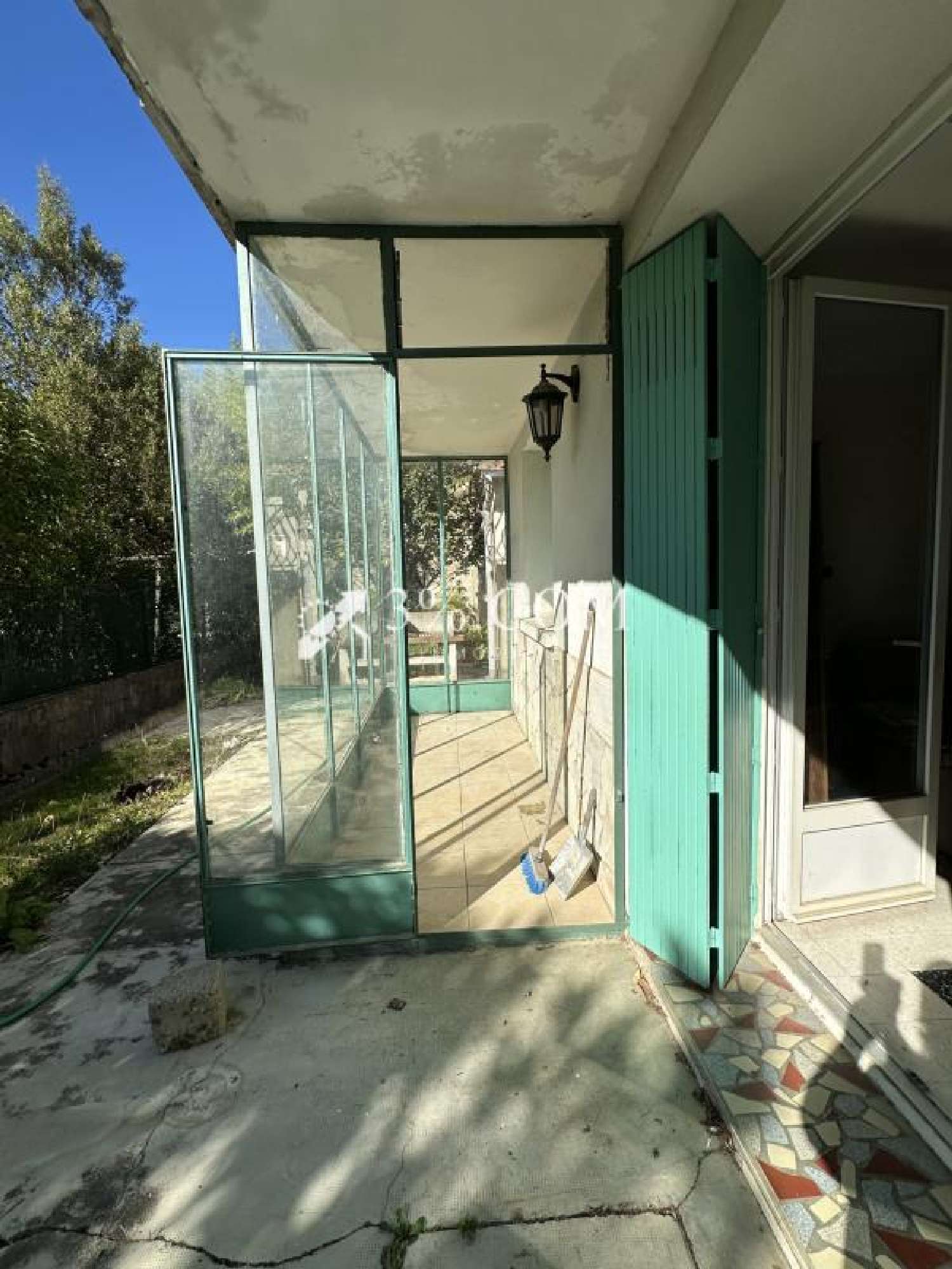 te koop stadshuis Alès Gard 3