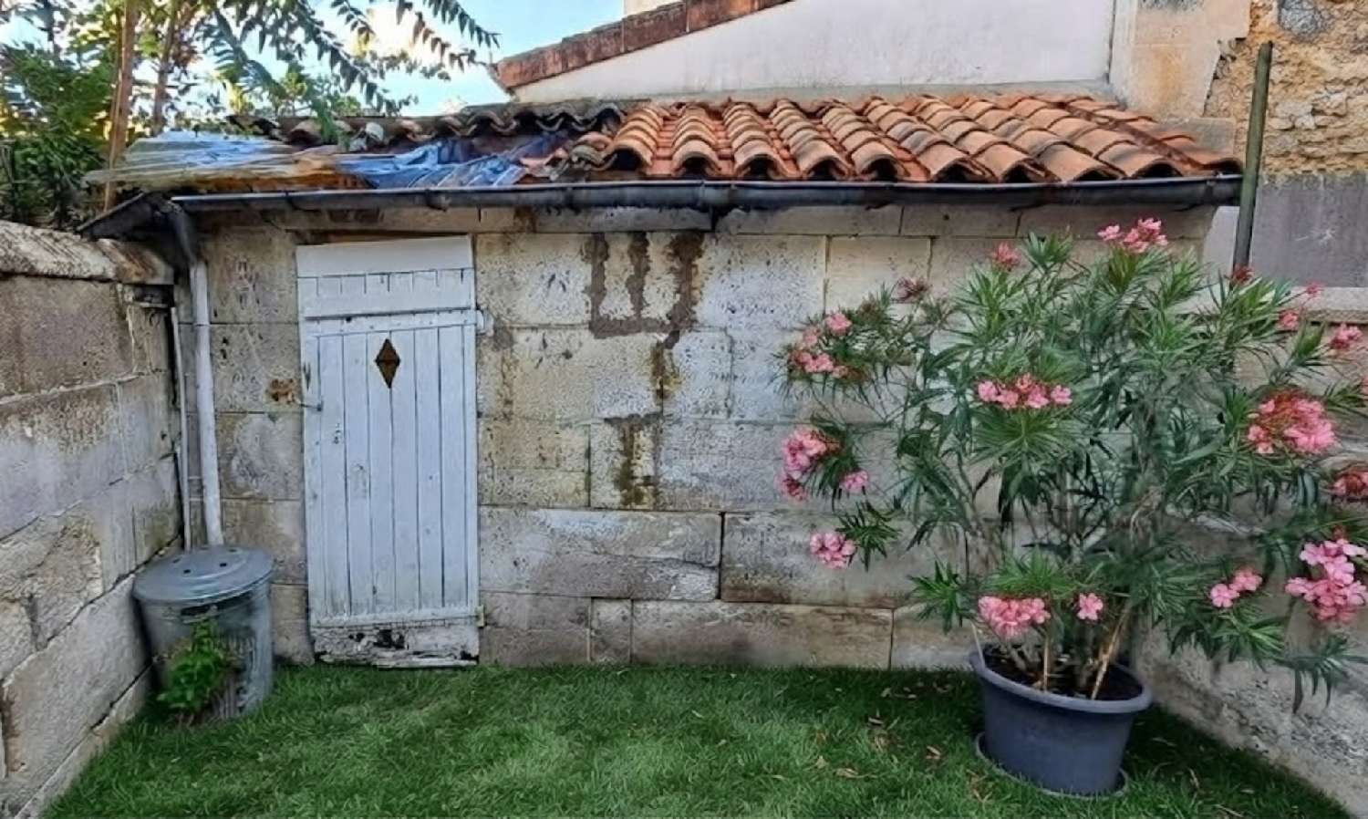 te koop stadshuis Angoulême Charente 5