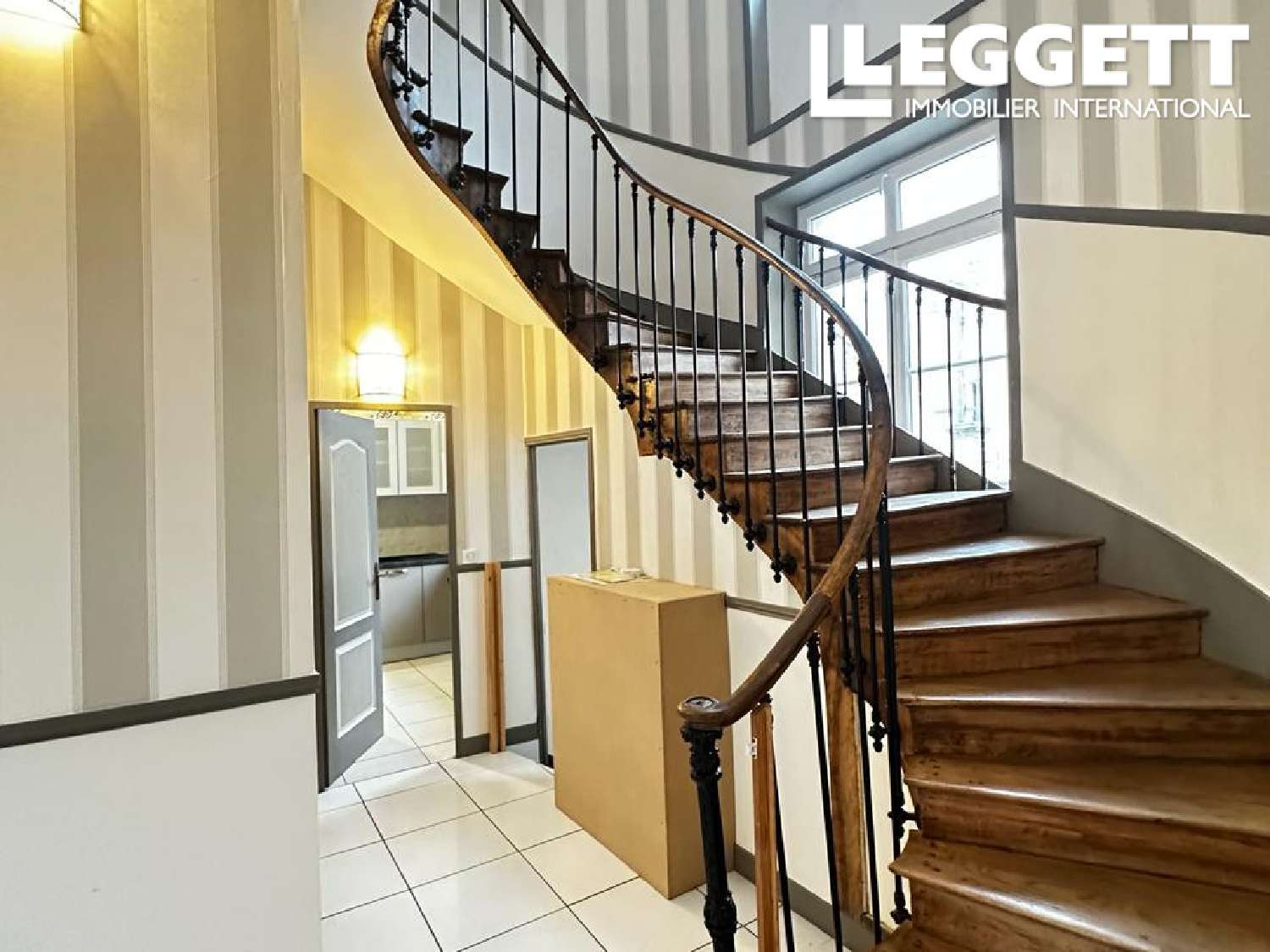 te koop stadshuis Angoulême Charente 5