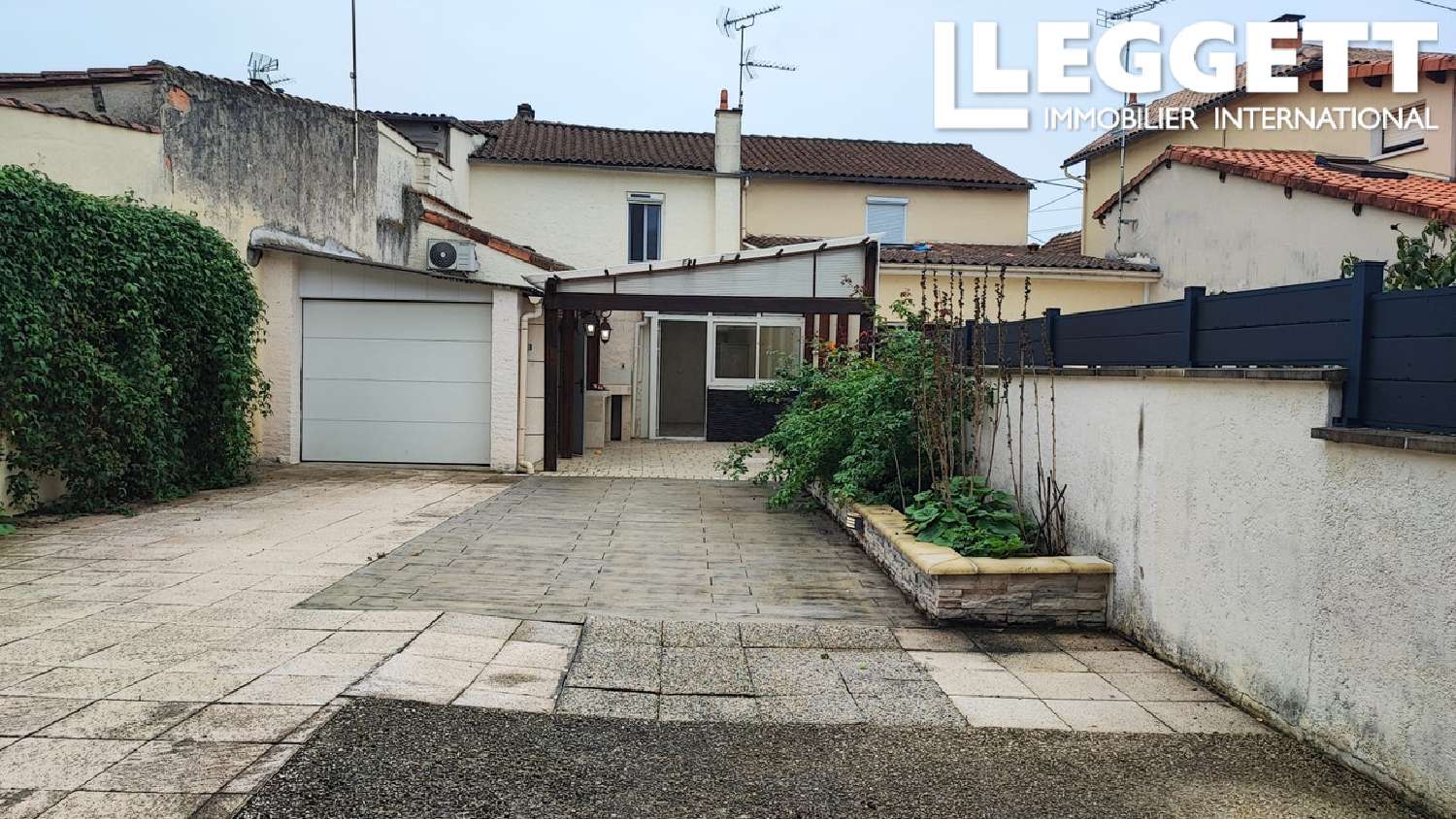 for sale city house Gond-Pontouvre Charente 2