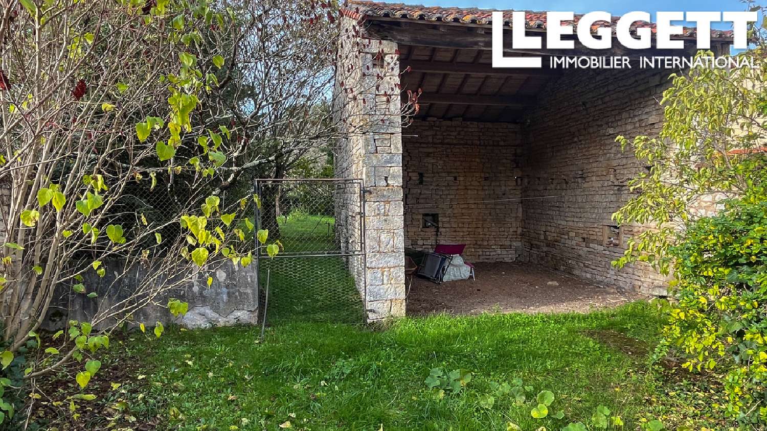 te koop stadshuis Mansle Charente 8