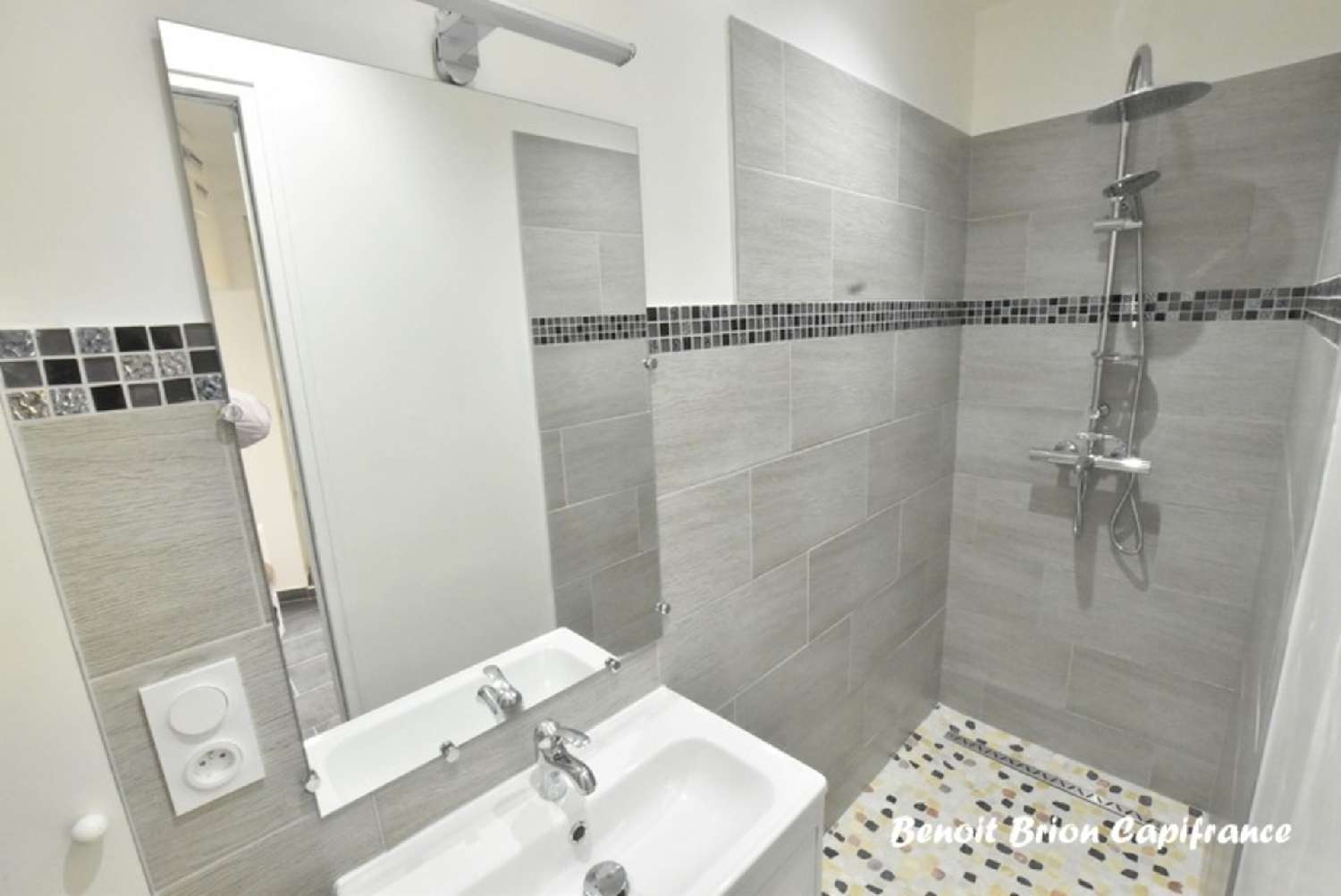 for sale city house Saint-James Manche 4