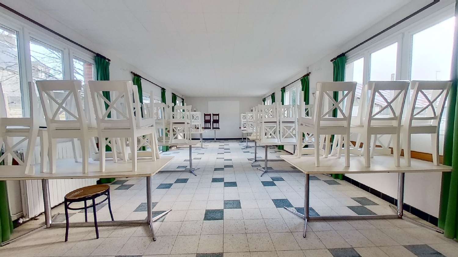  for sale commercial Carrouges Orne 5
