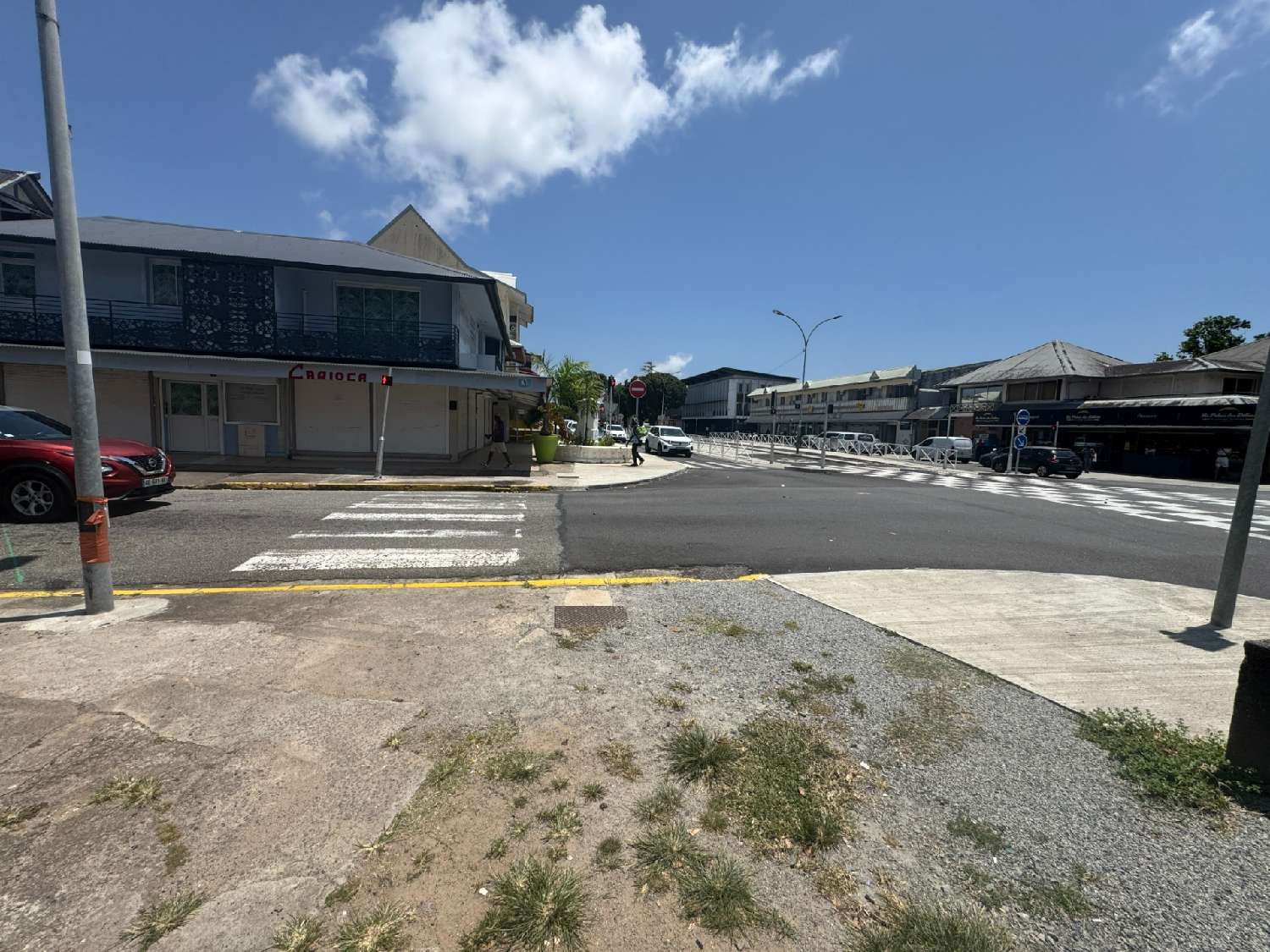 te koop bedrijfsruimte/ kantoor Cayenne Guyane 2