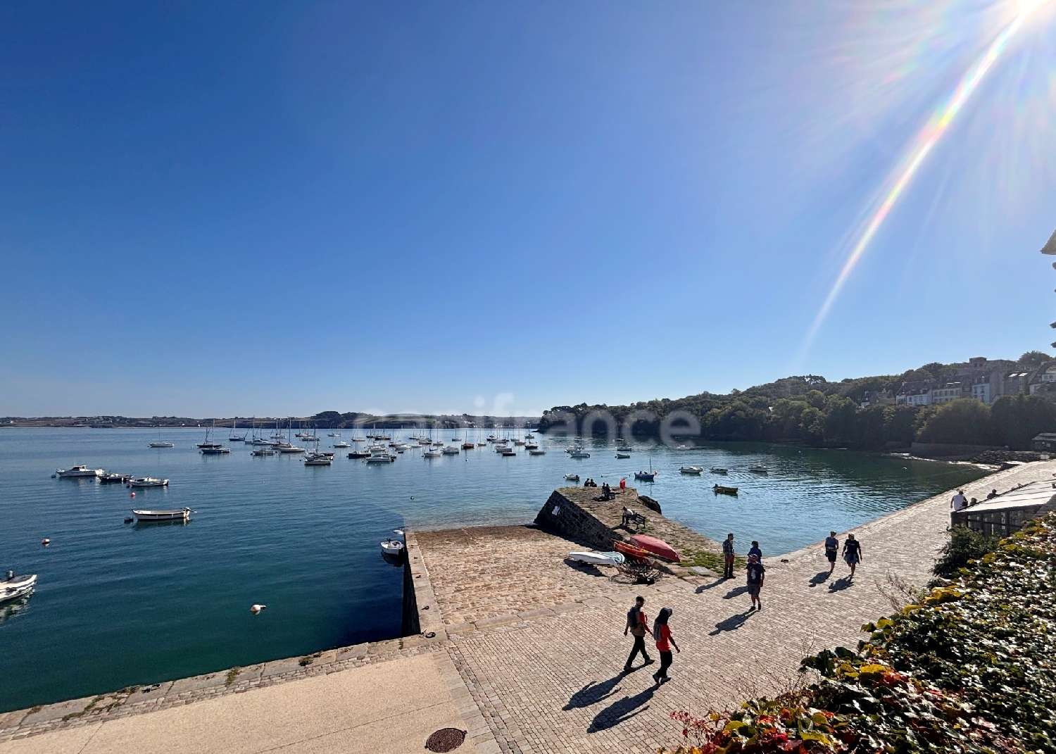  te koop bedrijfsruimte/ kantoor Douarnenez Finistère 2