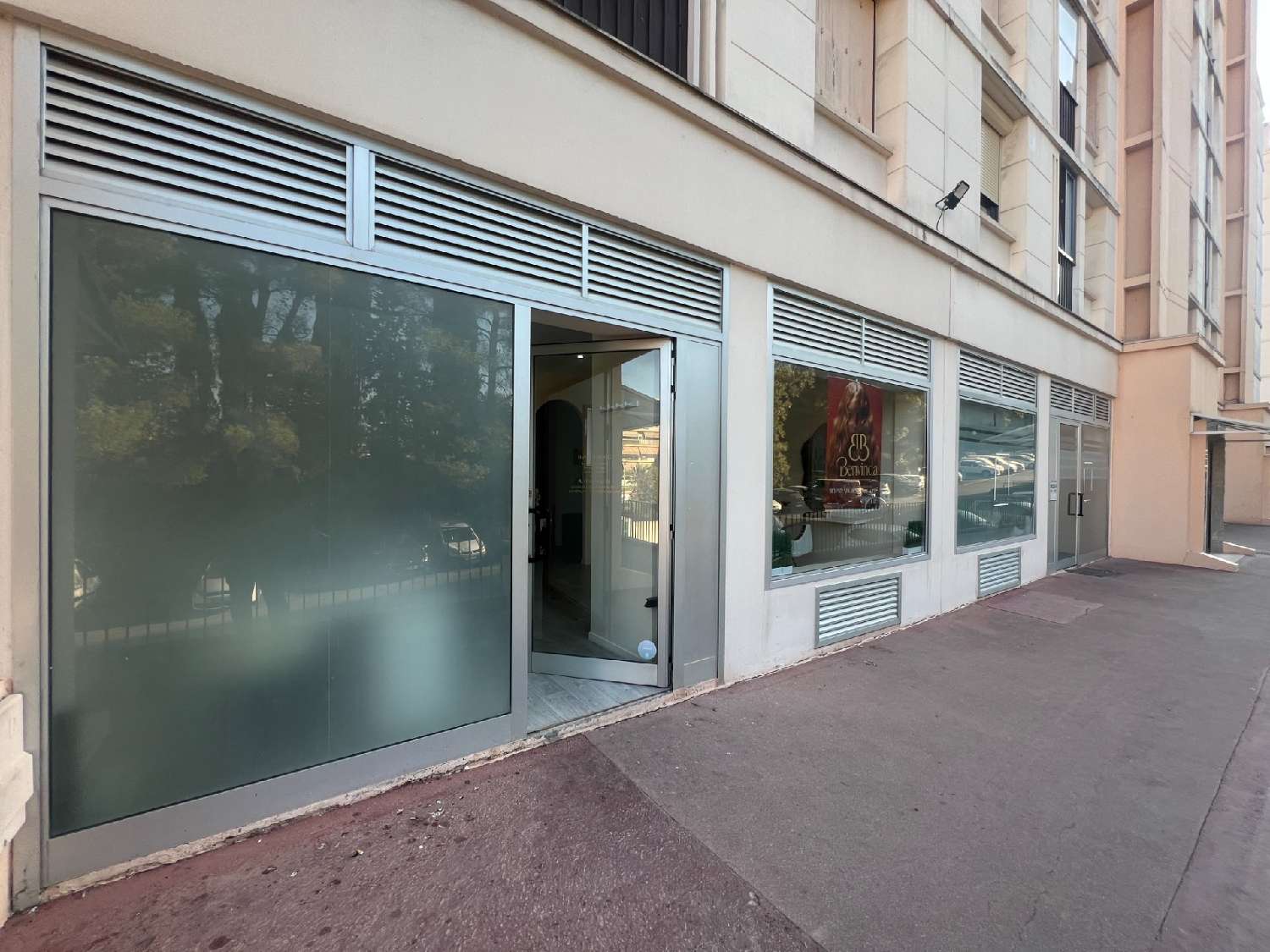 te koop bedrijfsruimte/ kantoor Le Cannet Alpes-Maritimes 5