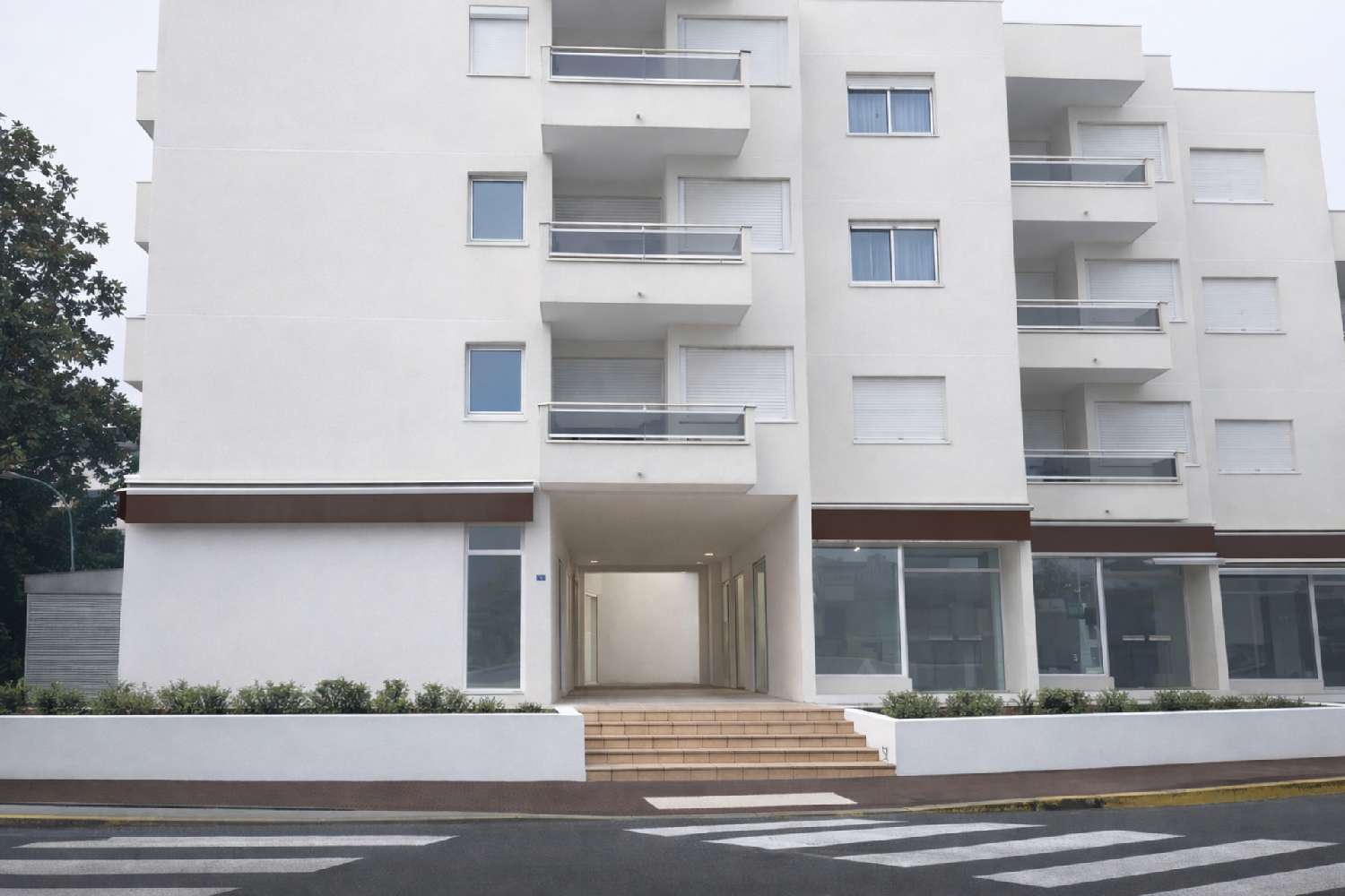  for sale commercial Les Mathes Charente-Maritime 2