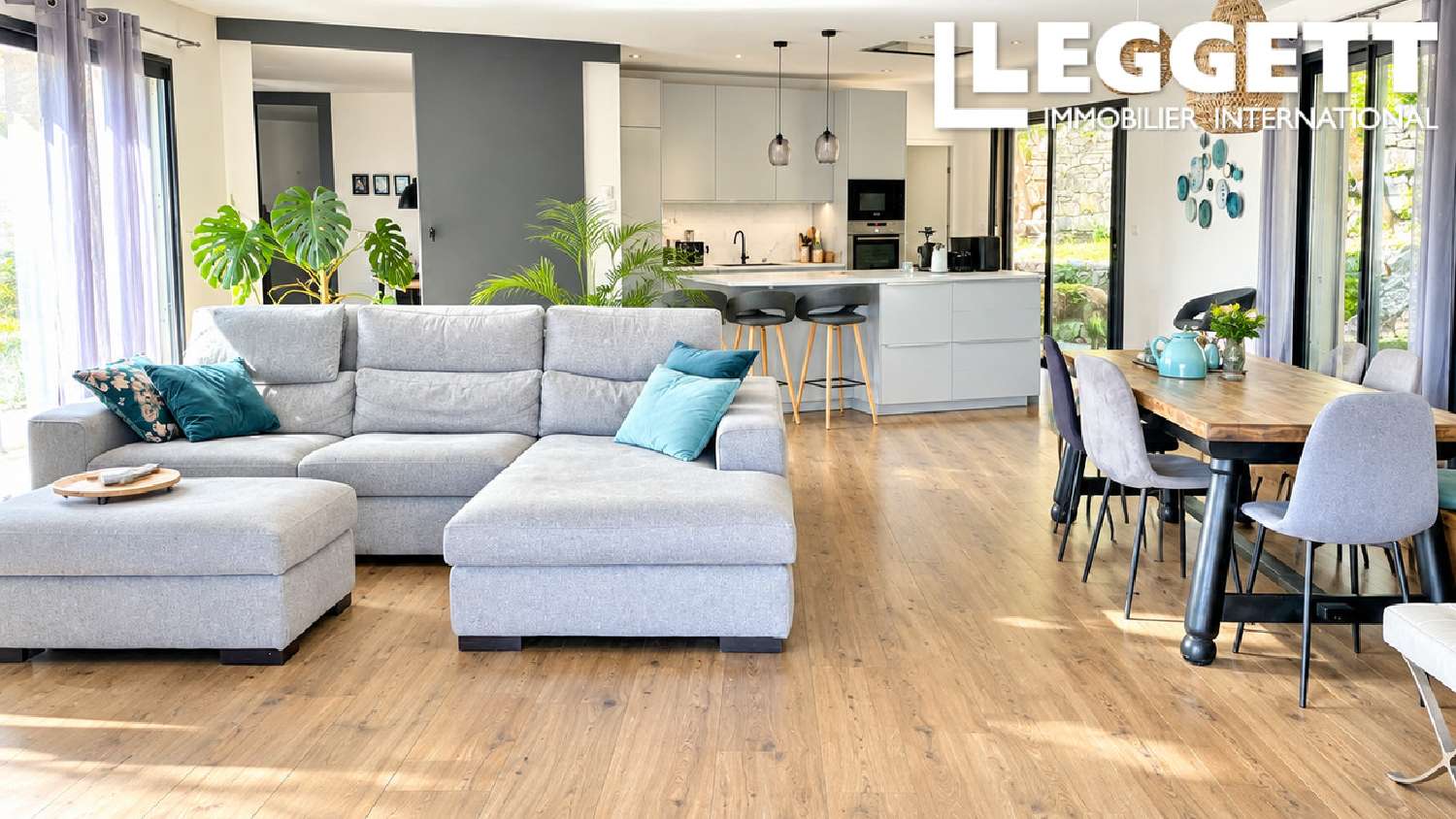 te koop bedrijfsruimte/ kantoor Lodève Hérault 6