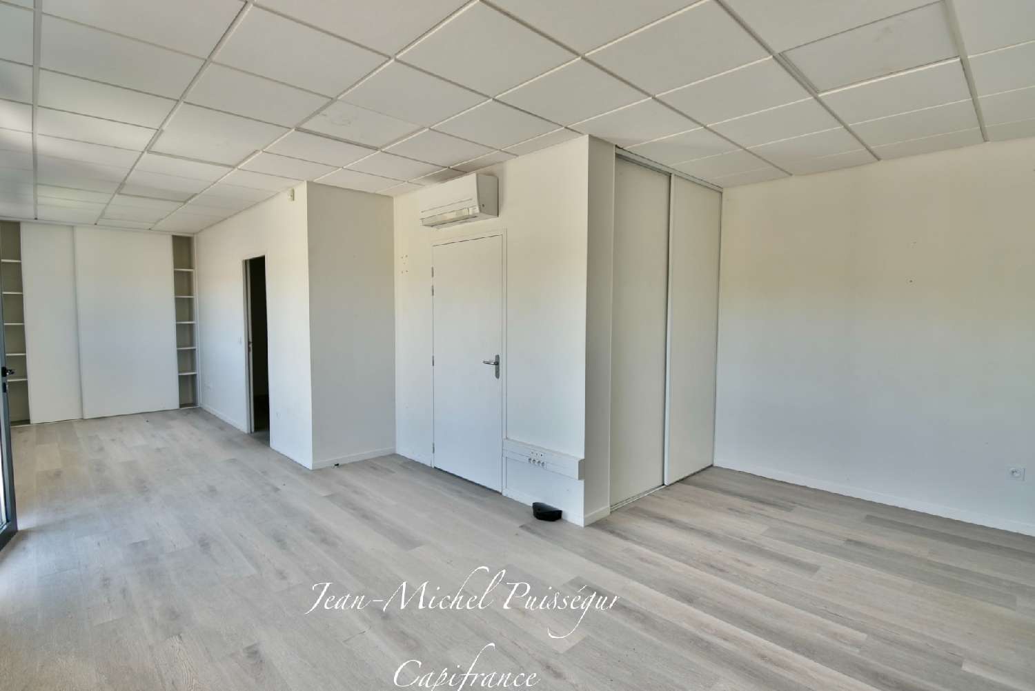 for sale commercial Montréjeau Haute-Garonne 4