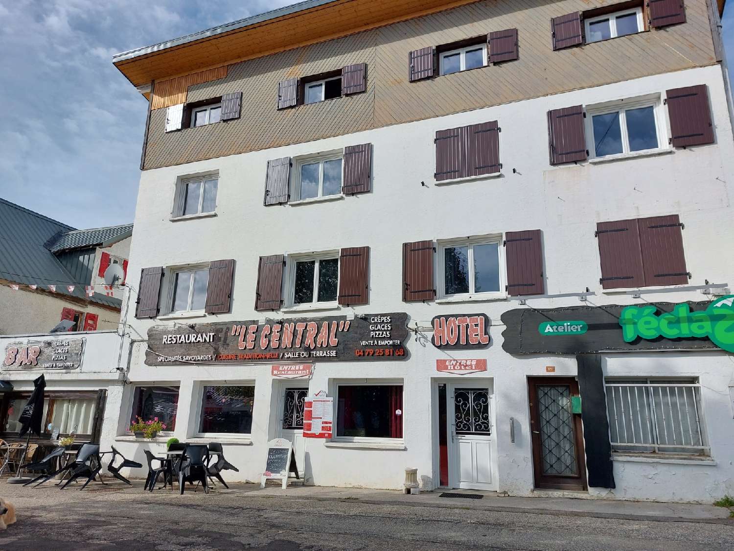  te koop bedrijfsruimte/ kantoor Thoiry Savoie 2