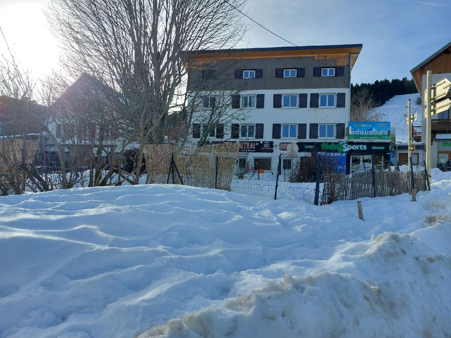  te koop bedrijfsruimte/ kantoor Thoiry Savoie 6