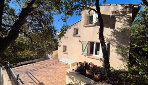 Le Poujol-sur-Orb Hérault Freistehend Bild 7433424