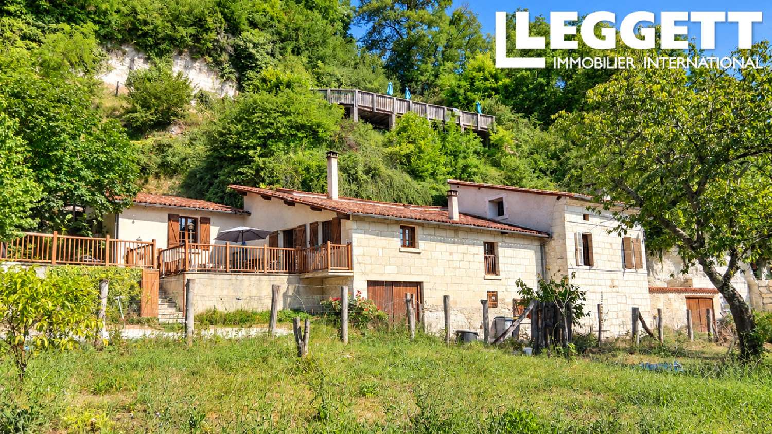 à vendre propriété Aubeterre-sur-Dronne Charente 2