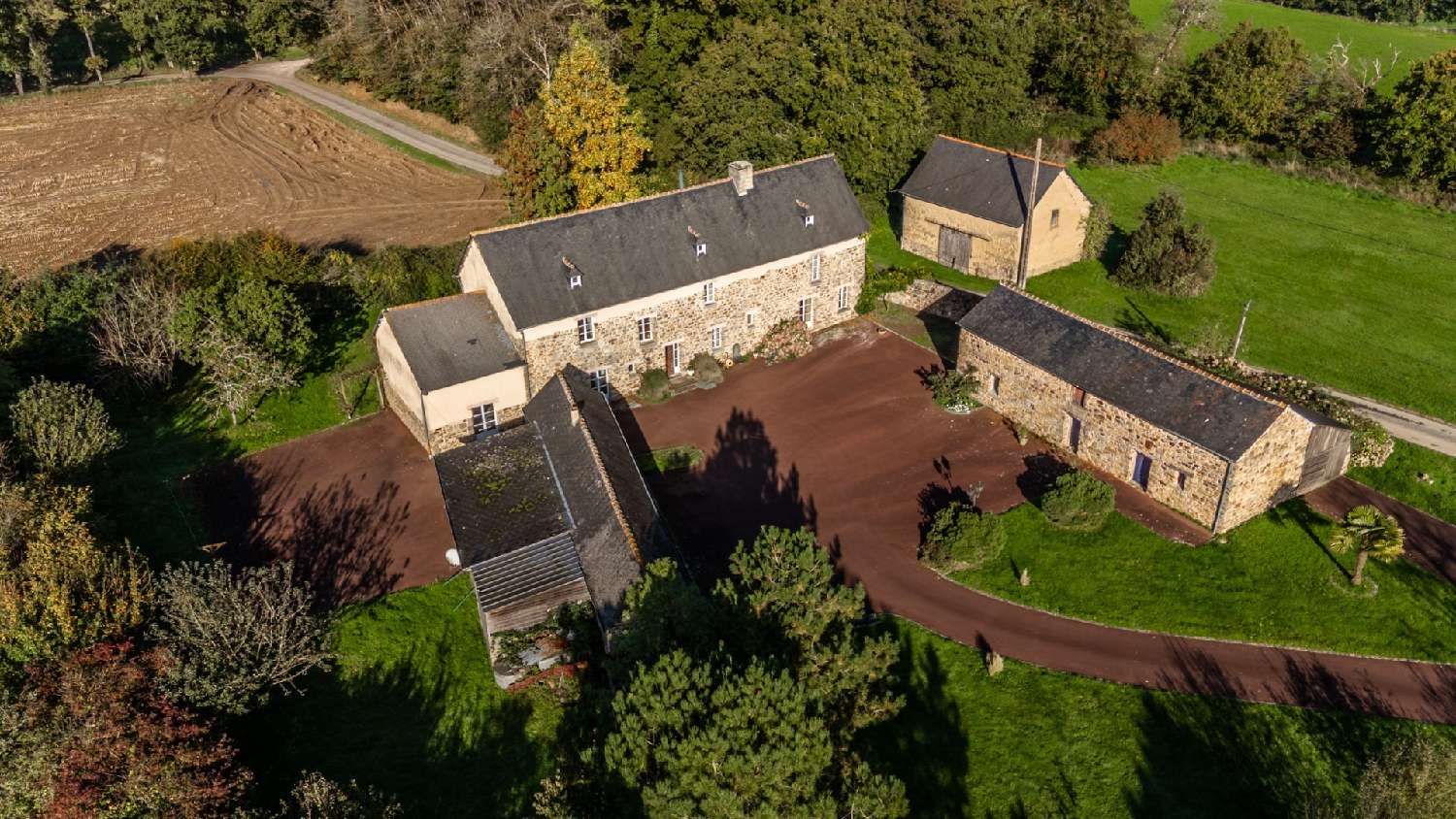 à vendre propriété Irodouër Ille-et-Vilaine 1