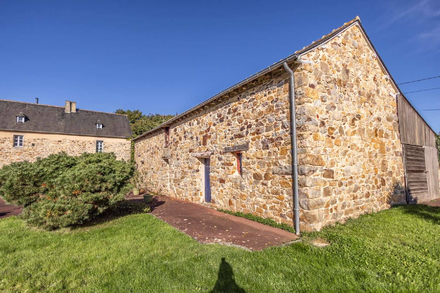 à vendre propriété Irodouër Ille-et-Vilaine 4