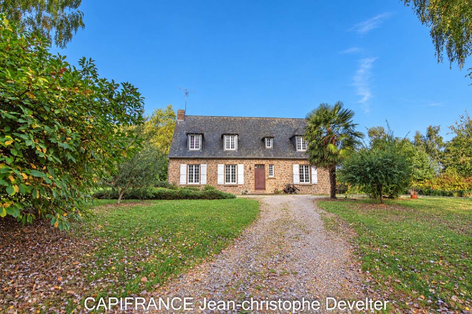 te koop landgoed Mayenne Mayenne 1