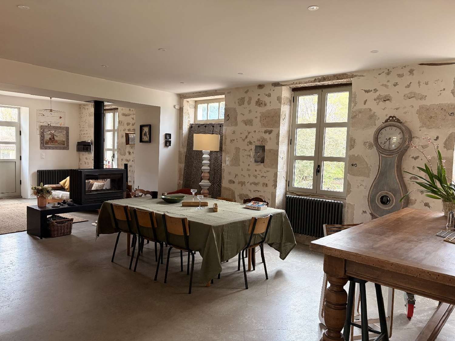 te koop landgoed Saint-Germain-de-Salles Allier 3