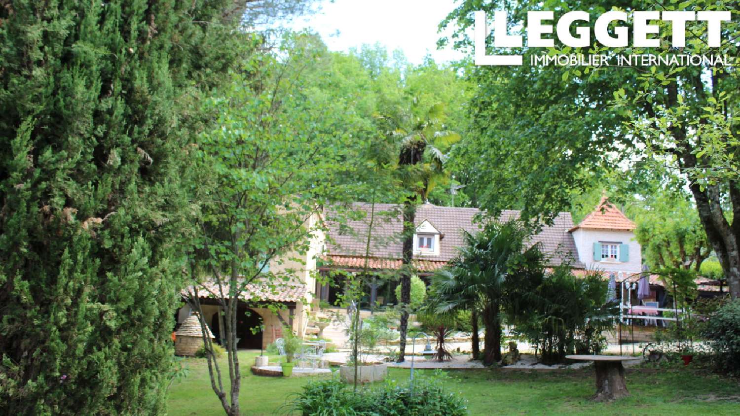  for sale estate Villefranche-du-Périgord Dordogne 1